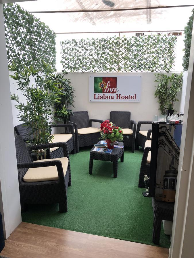 Live Hostel *