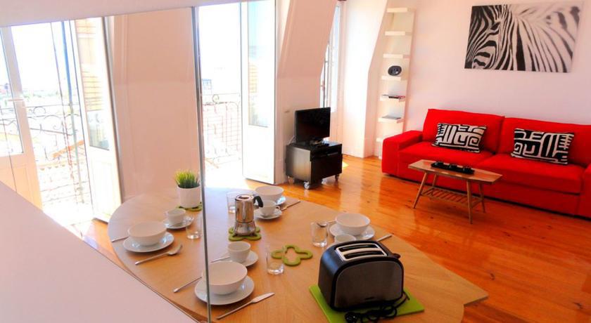 Flores Terrace *