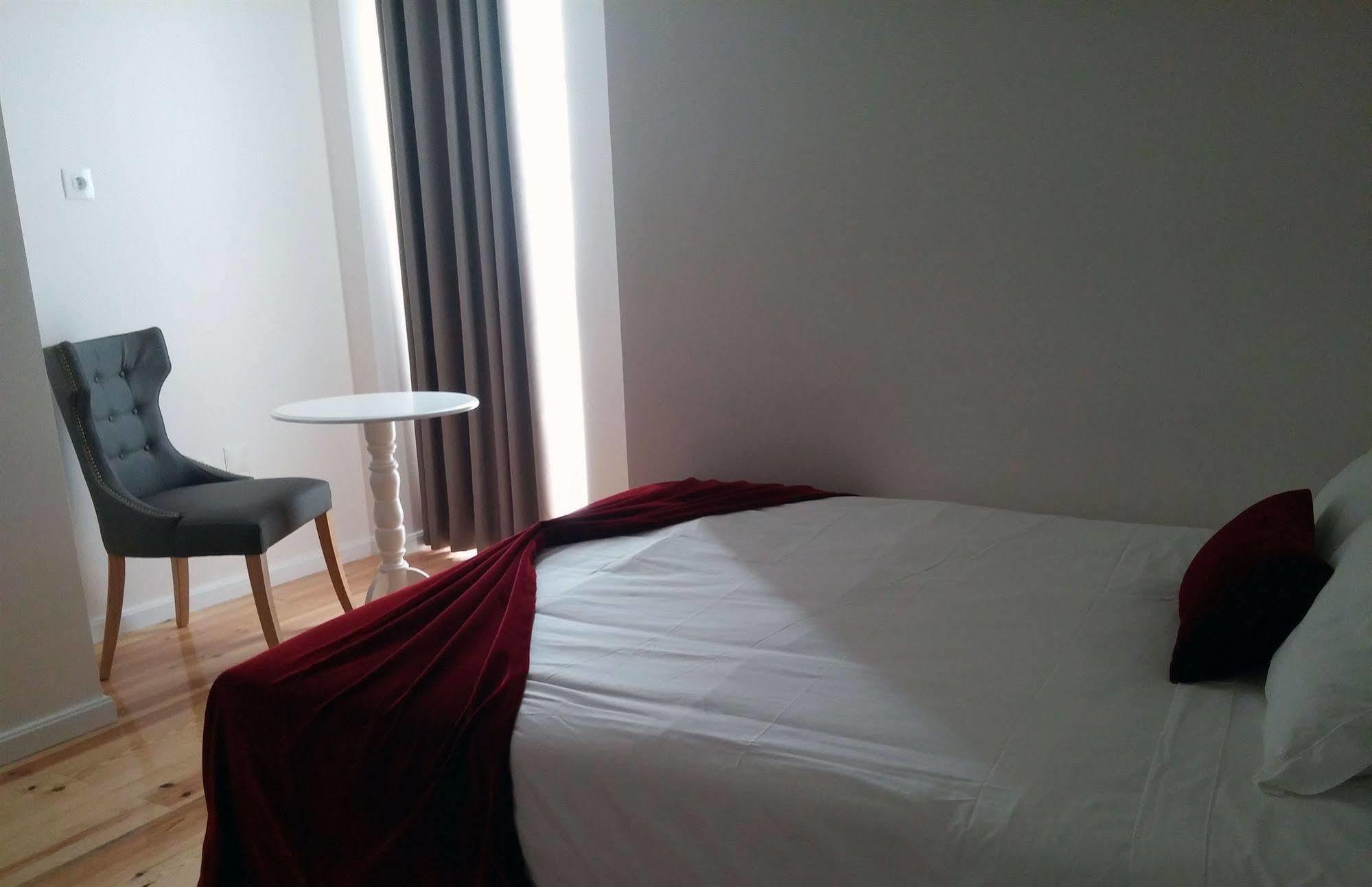 Arsenal Aparthotel 3*