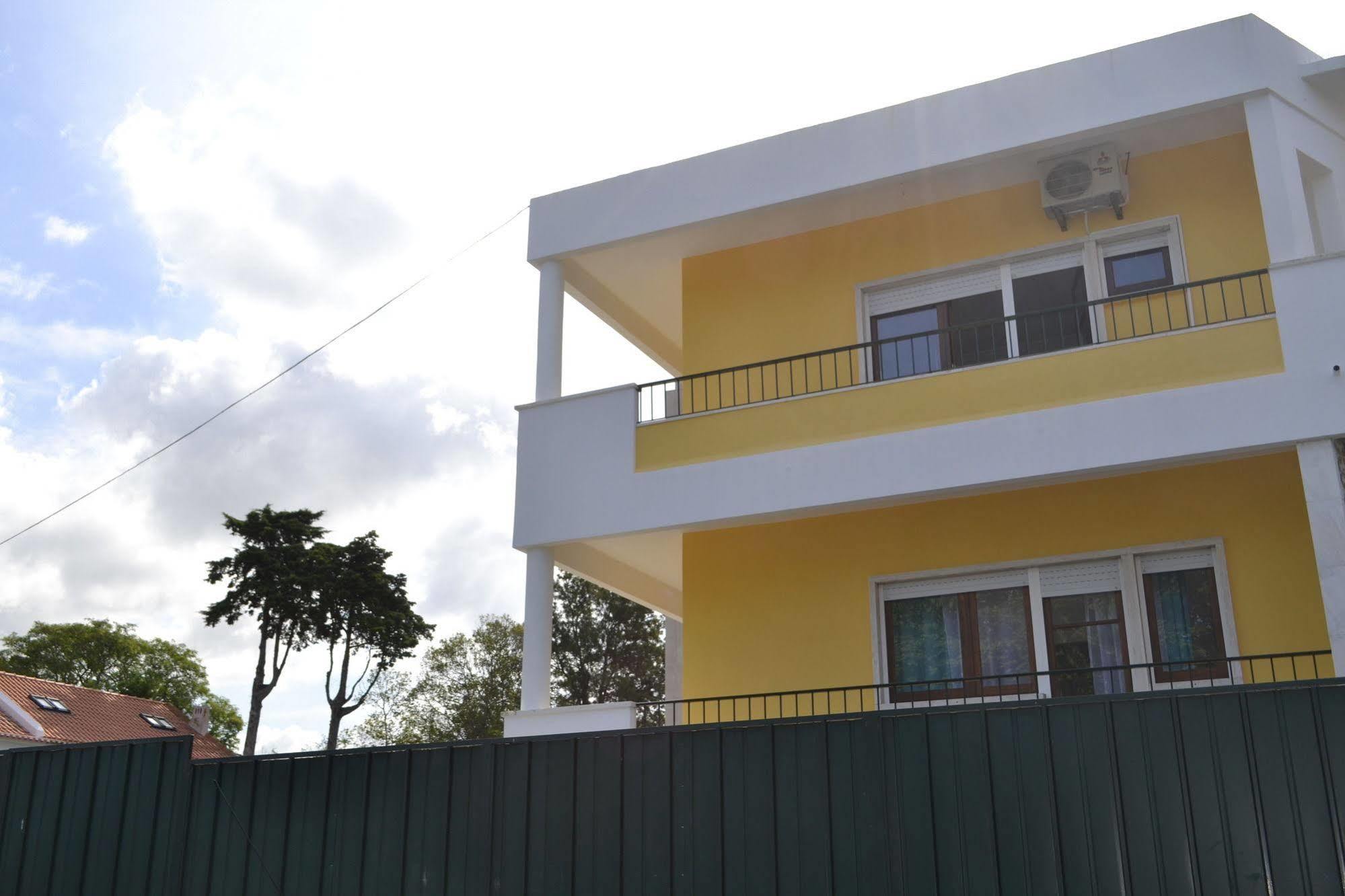 Casa Amarela Belem 2*
