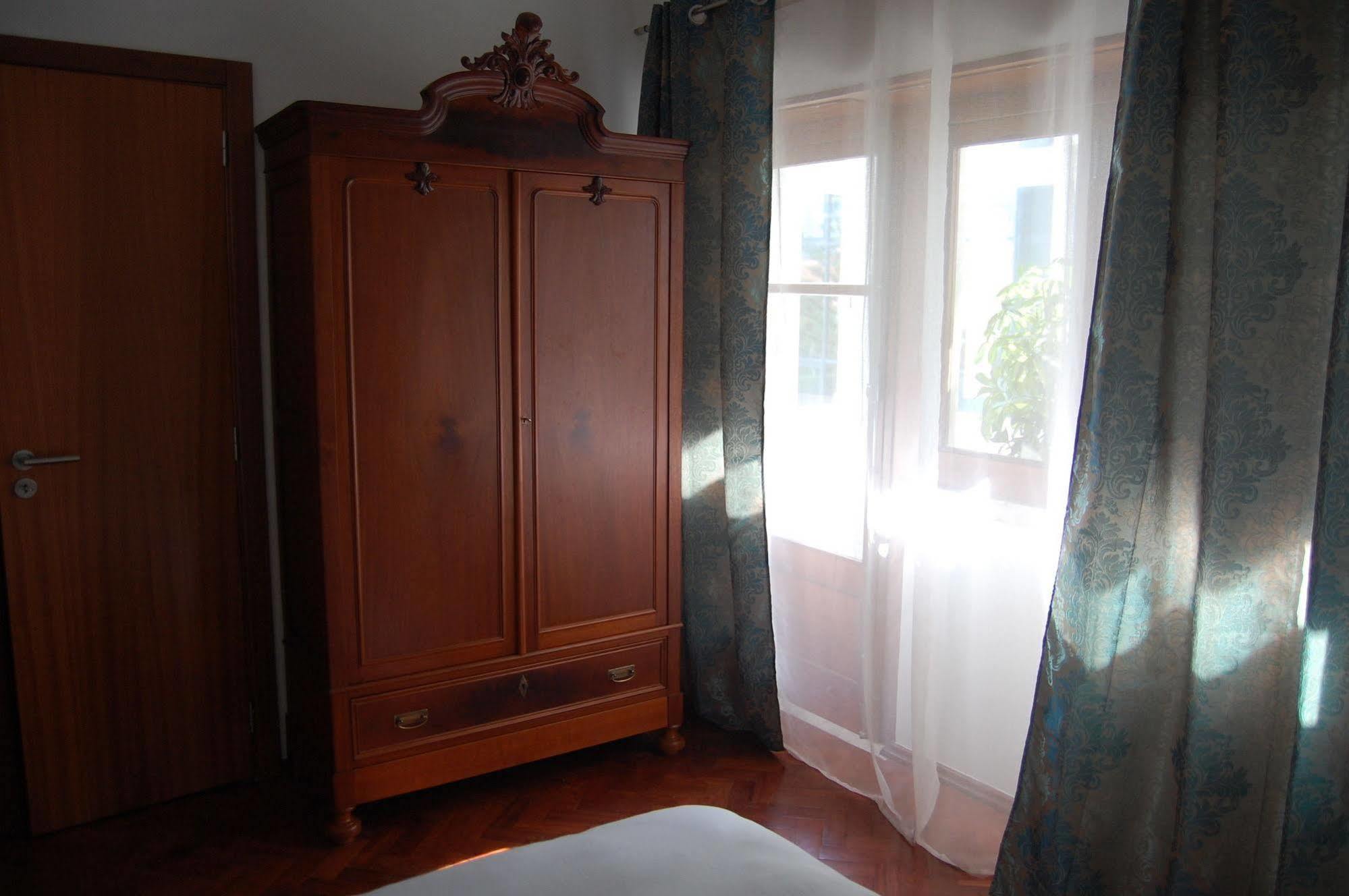 Casa Amarela Belem 2*