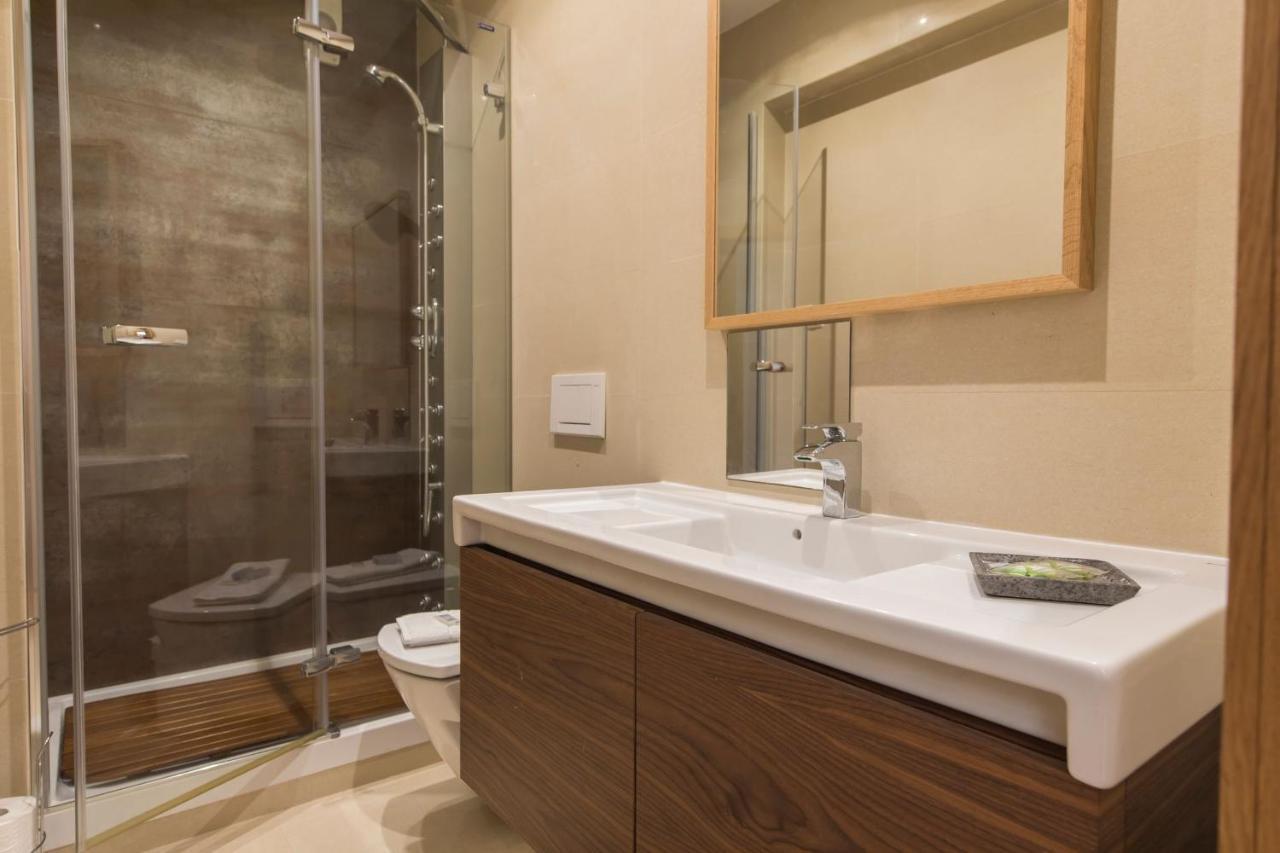 Lovelystay - 2 Bedroom Belem Wonder Apartment