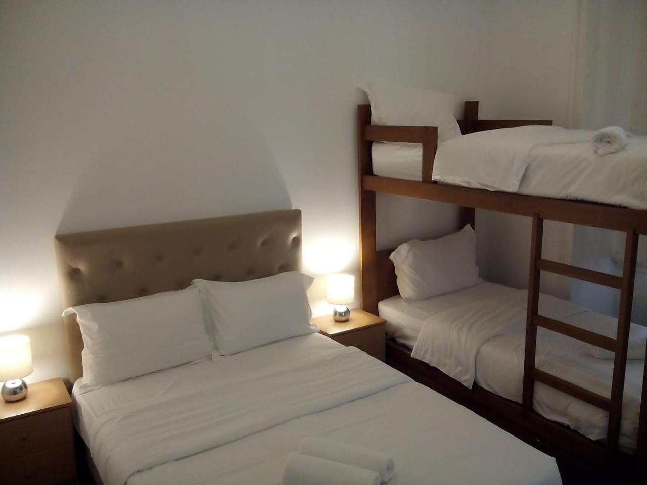 Just Hostel