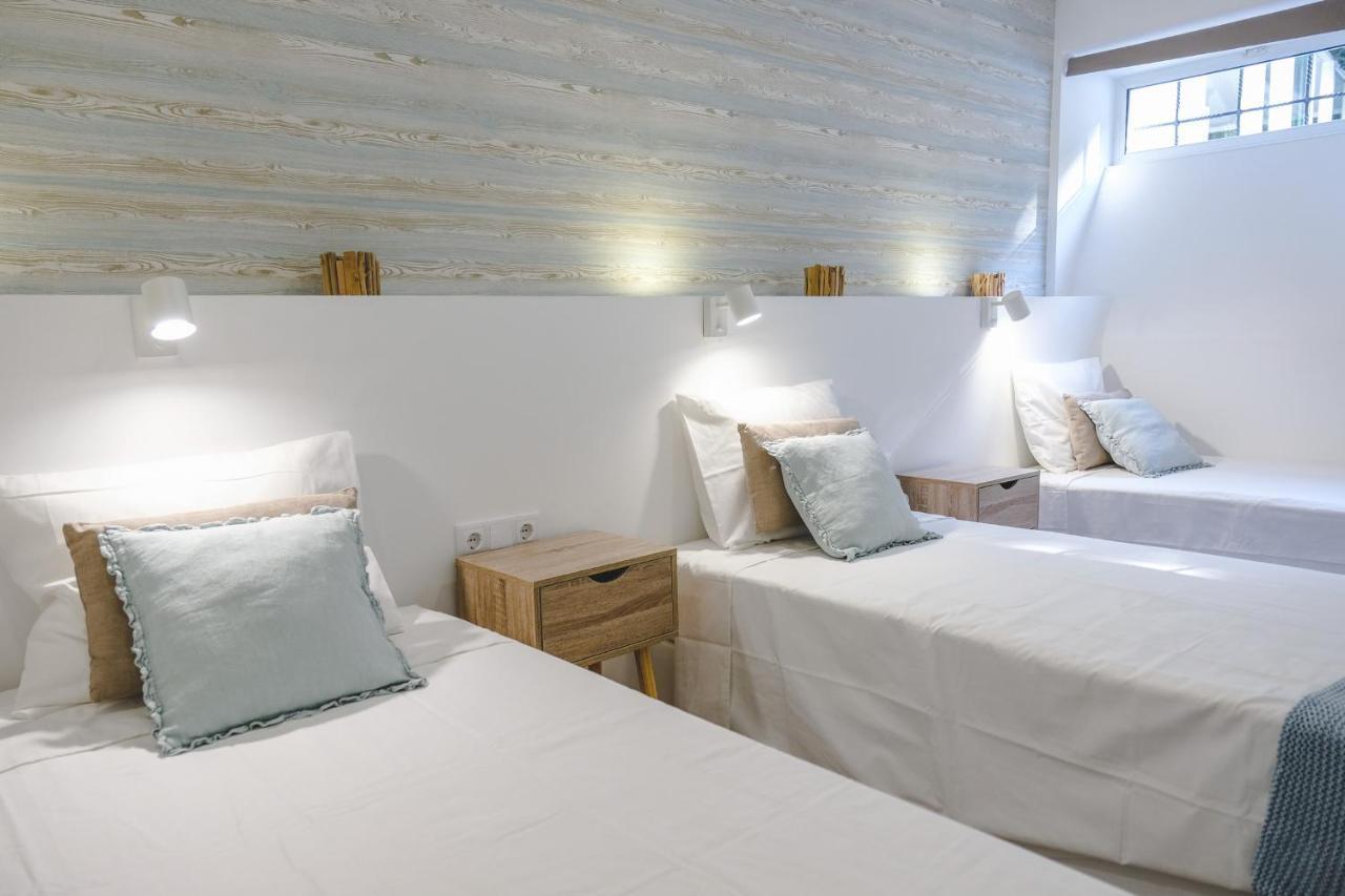 4u Vi Airport Guest house Lisbon