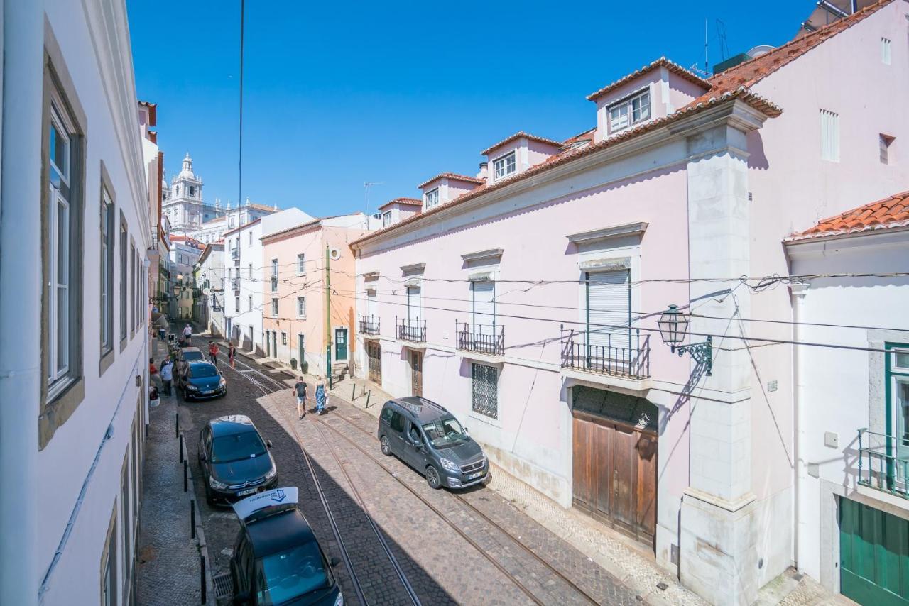Alfama Luxury Lofts Aparthotel 4*