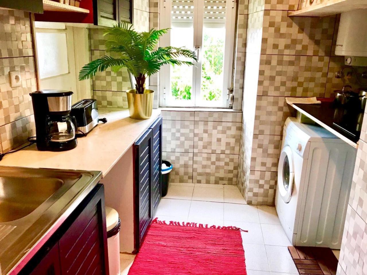 Principe Real Cecilio Apartment *