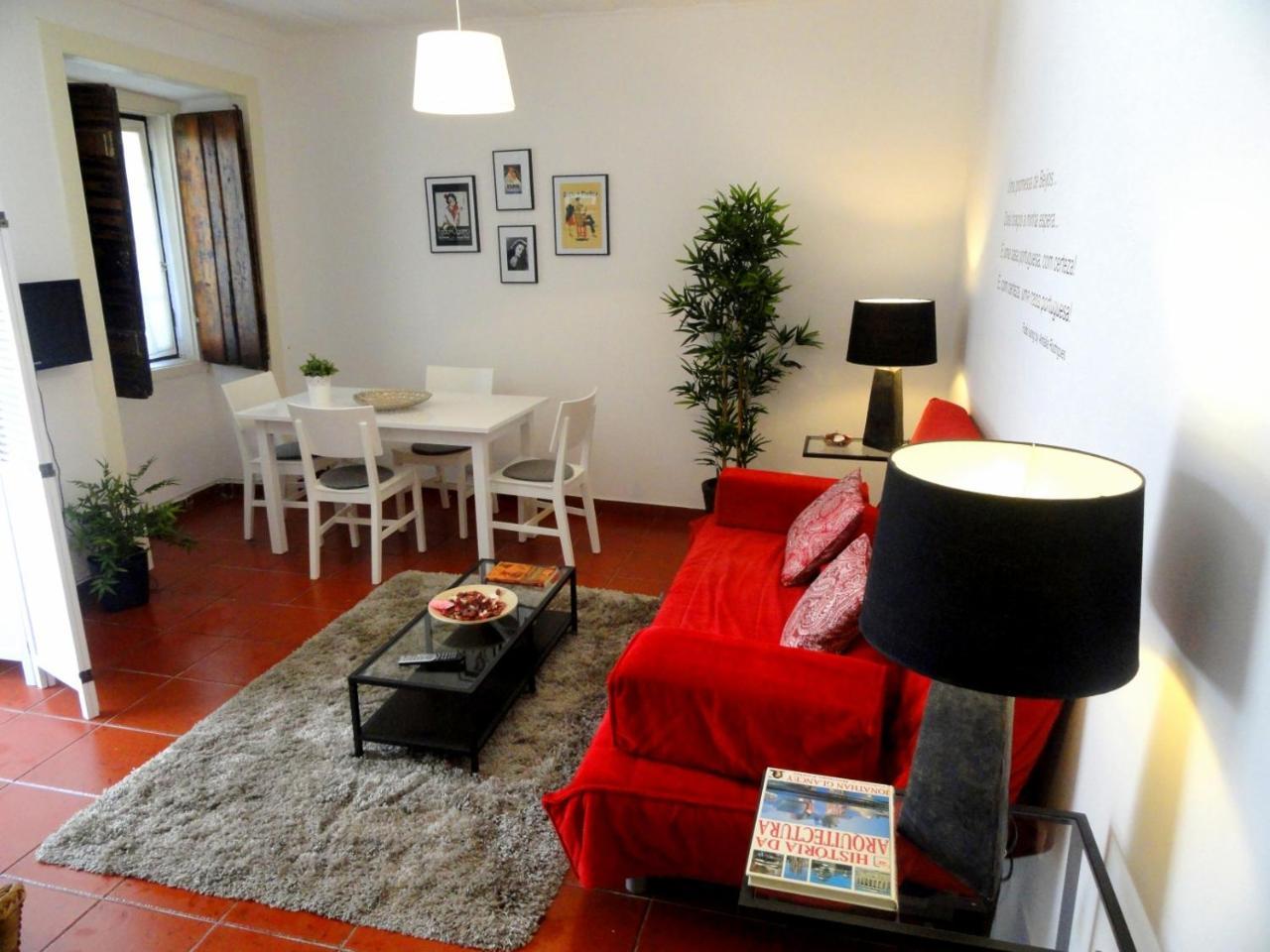 Principe Real Cecilio Apartment *