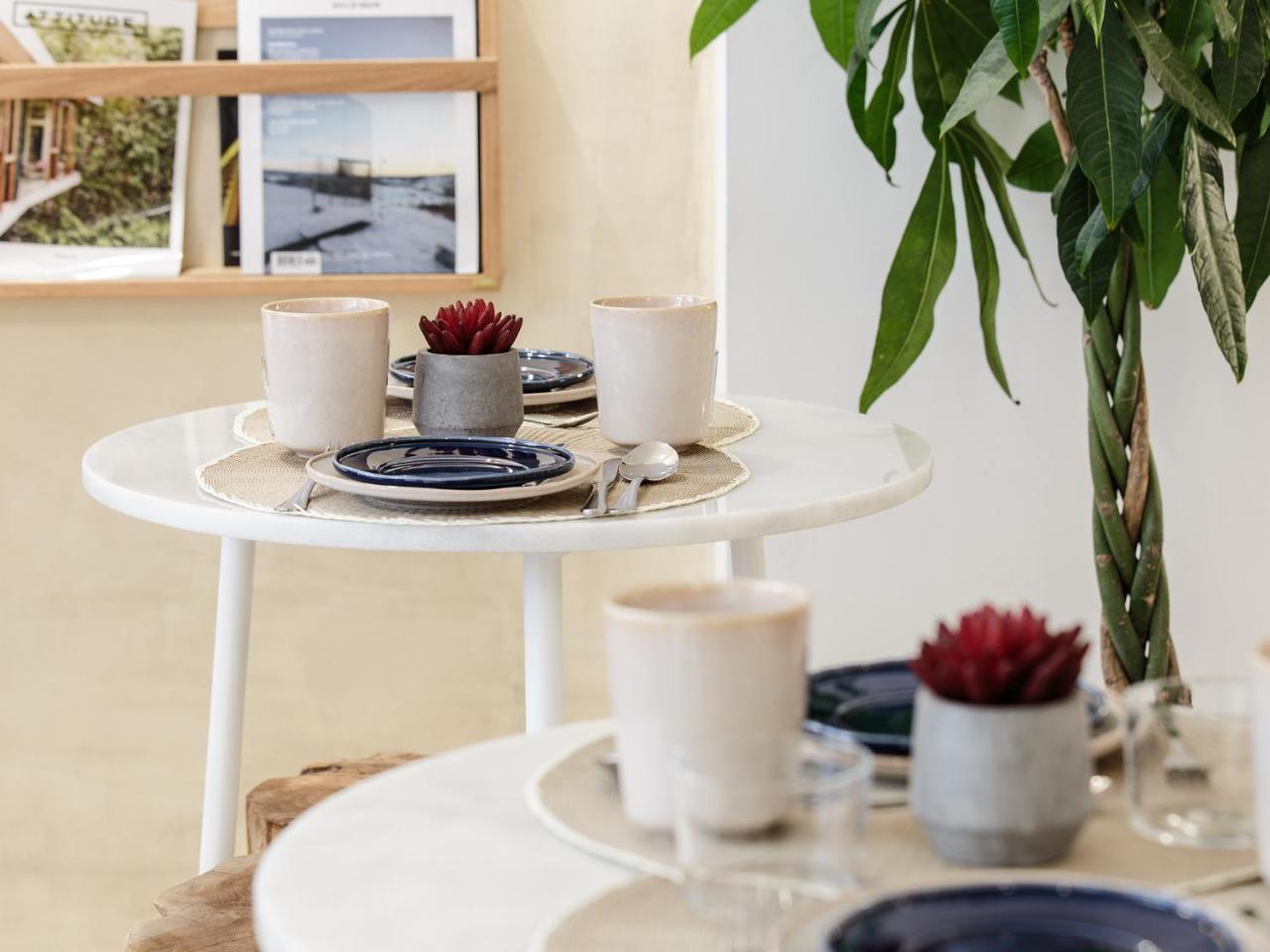 Dear - Living House 3*