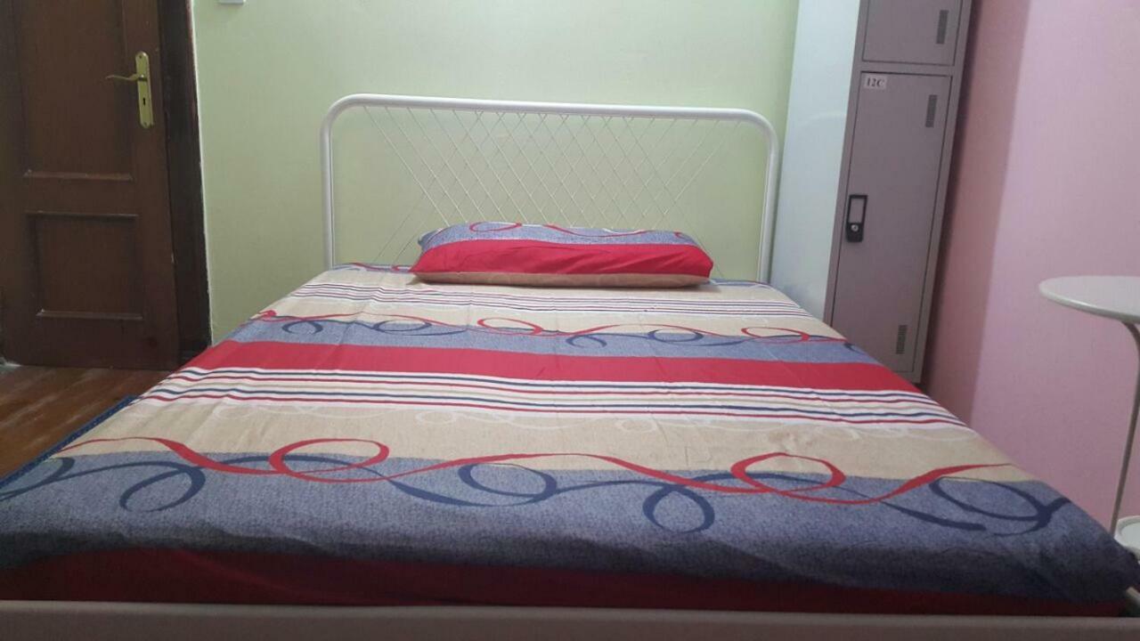 Knock Hostel