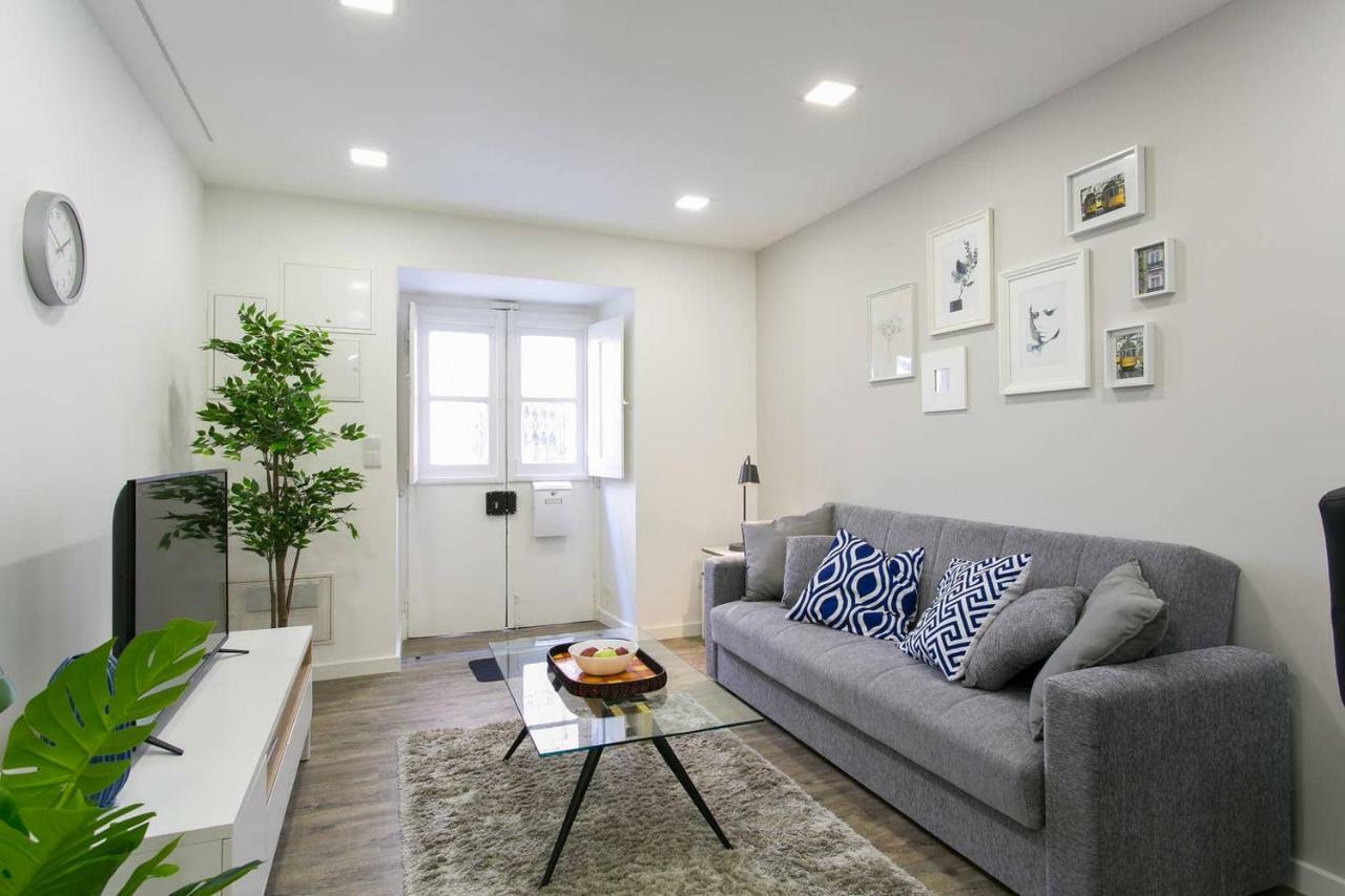 The Rose Of Bairro Alto Apartment