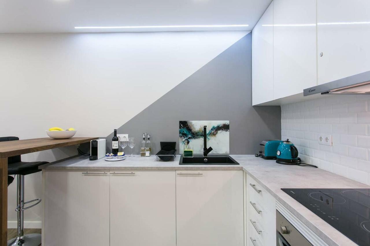The Rose Of Bairro Alto Apartment