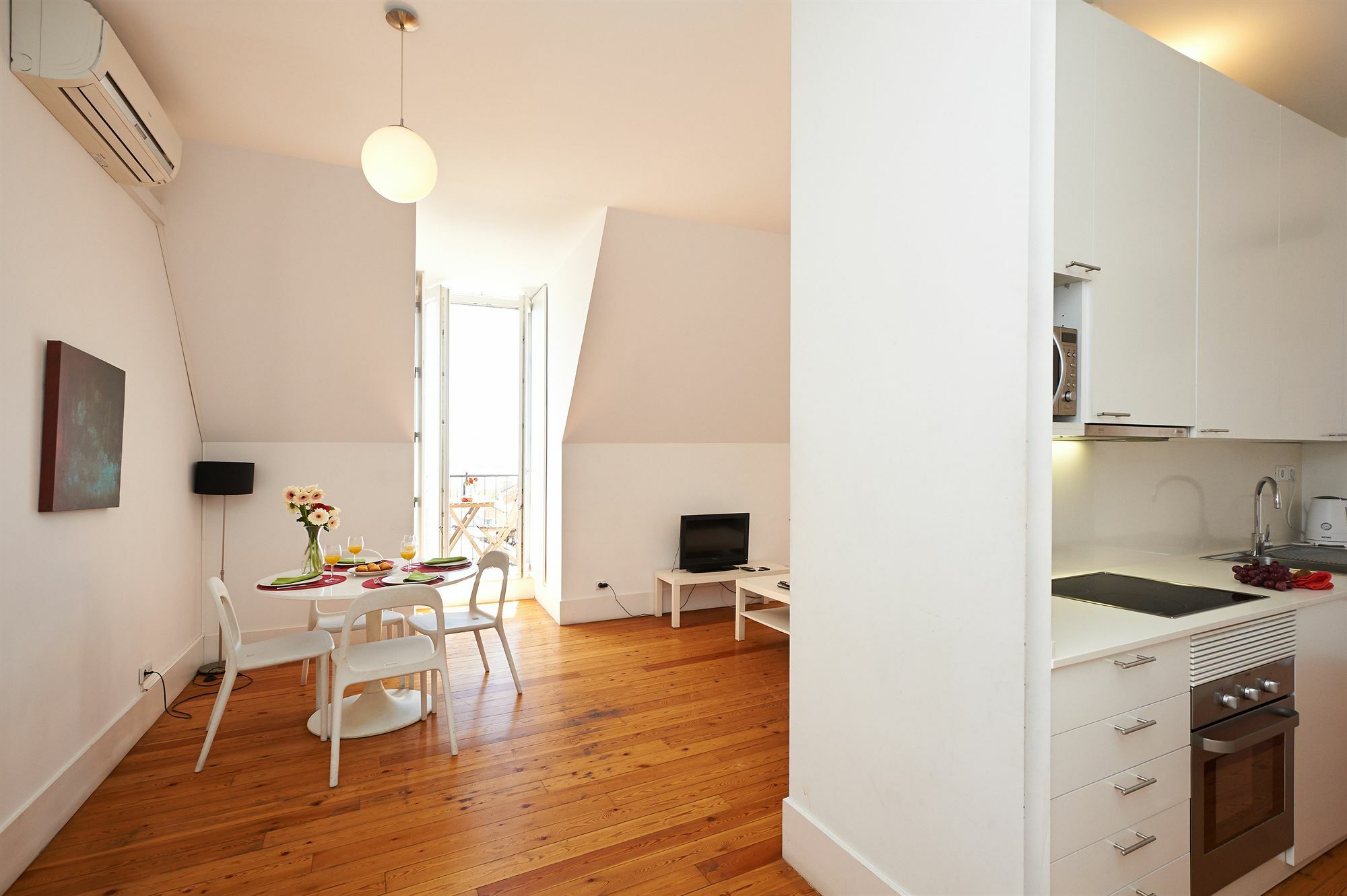 Apartment Hello Conde Barao Lisbon