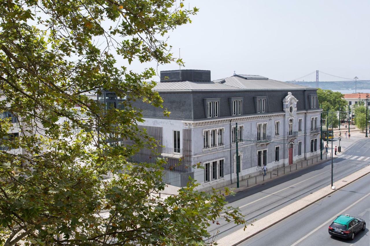 Lost :: Cais House Guest house 3*
