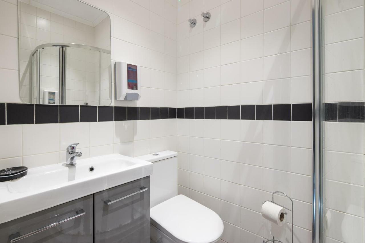 Jo's Place Guest house 3*