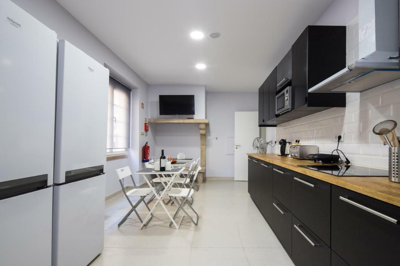 Jo's Place 3* Lisbon