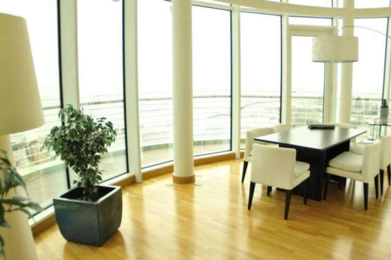 Parque Nacoes Prime Apartment Lisbon