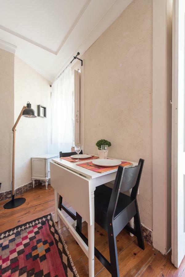 Cozy In Historic Center * Lisbon