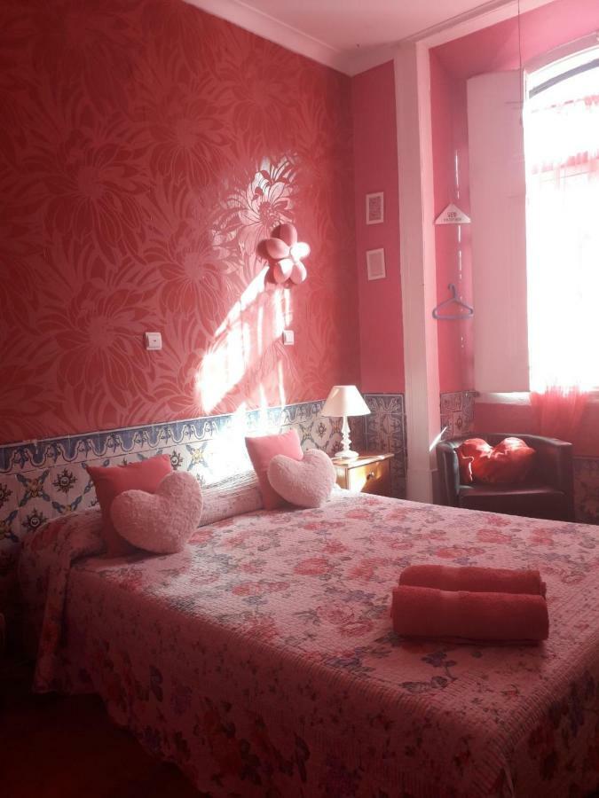 Guest house Pensao Royal *