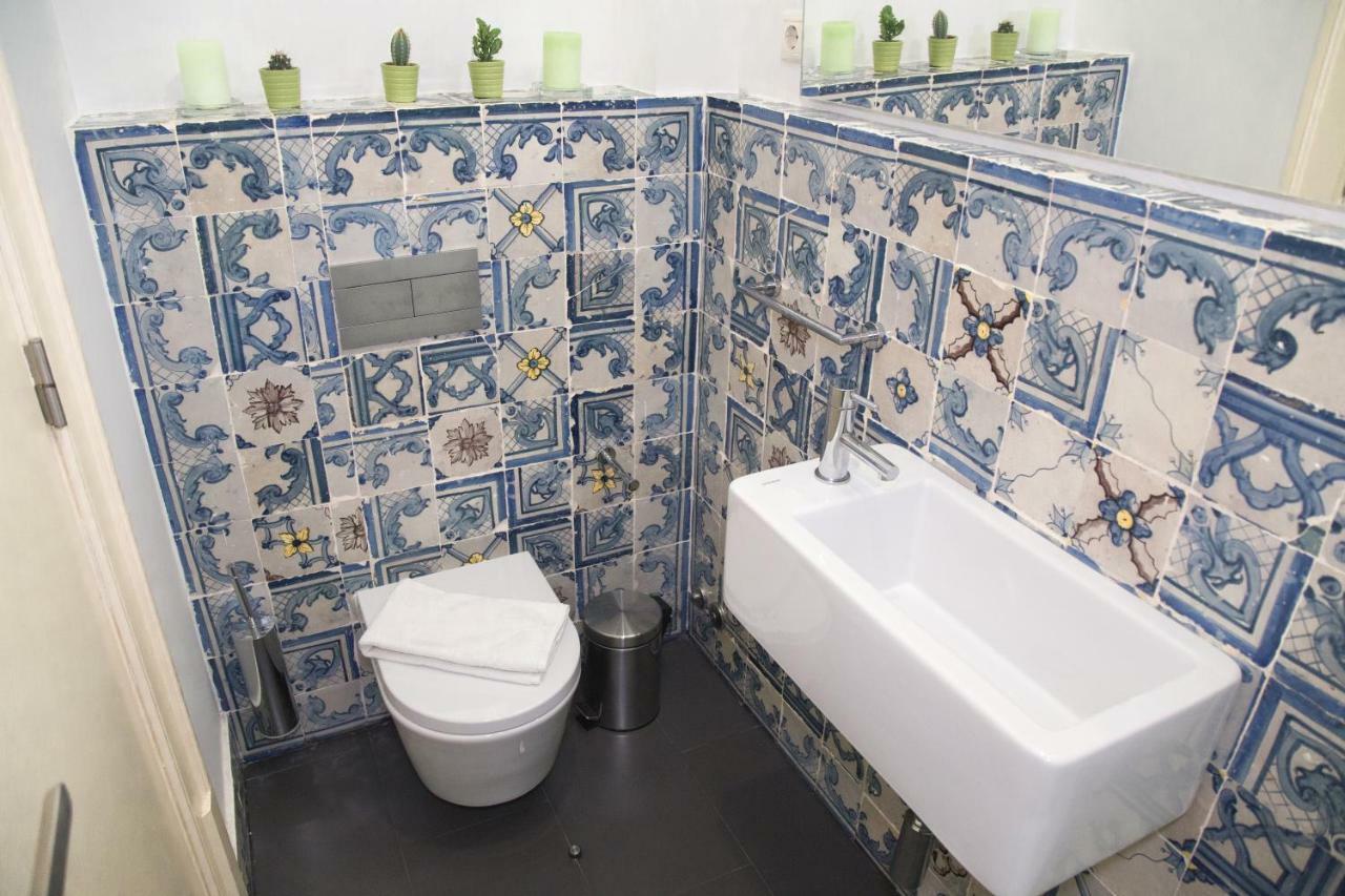 Tiles Of Sao Paulo *