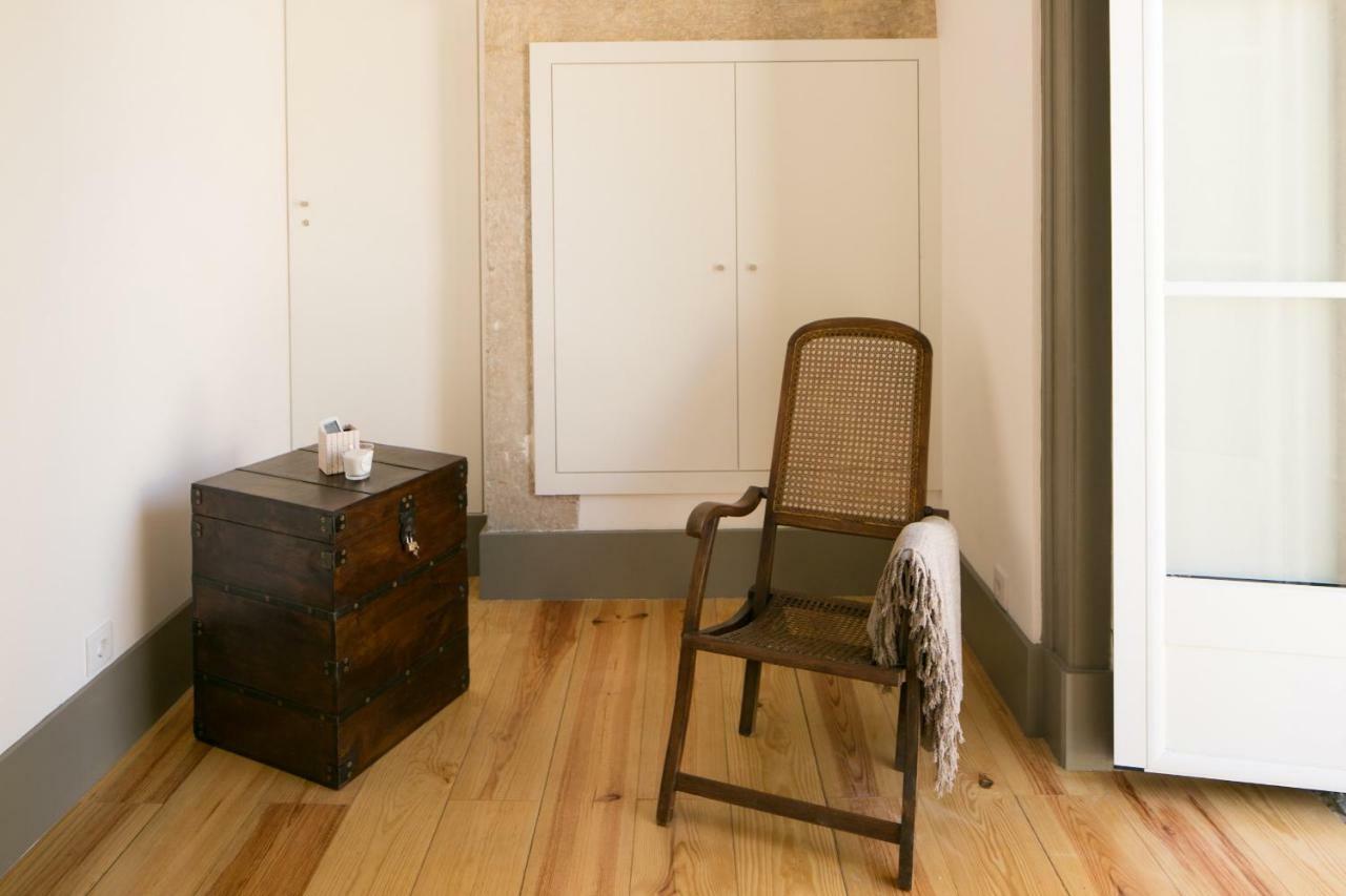 Apartment Trendy And Super 21 By Lisbonne Collection *