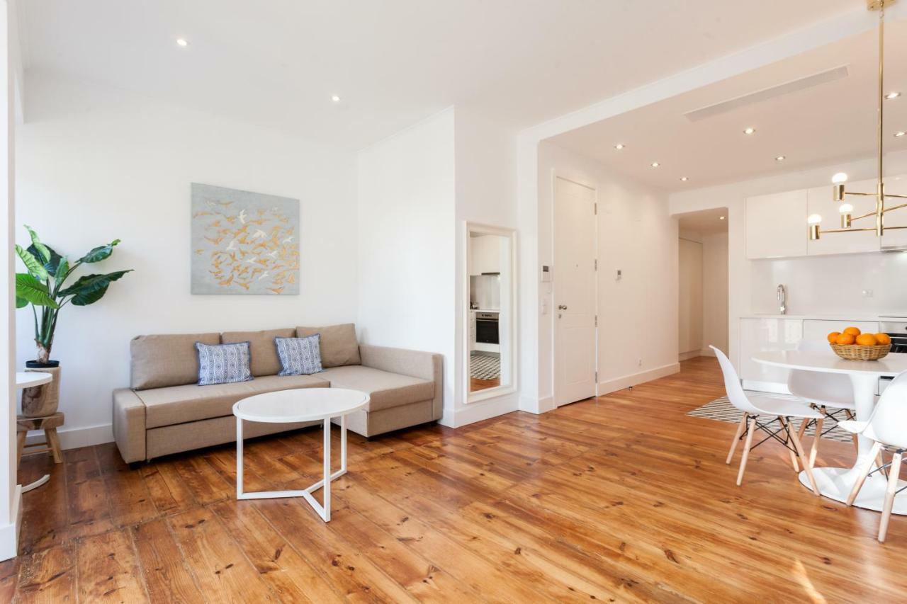 Sao Bento Blue One-bedroom - By Lu Holidays Lisbon