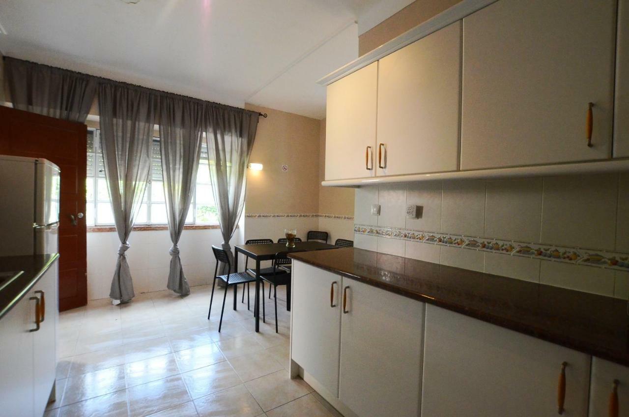 Apartamento Avenida De Roma * Lisbon