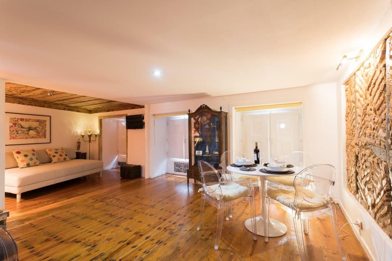 Charming Travessa Do Alcaide Apartment