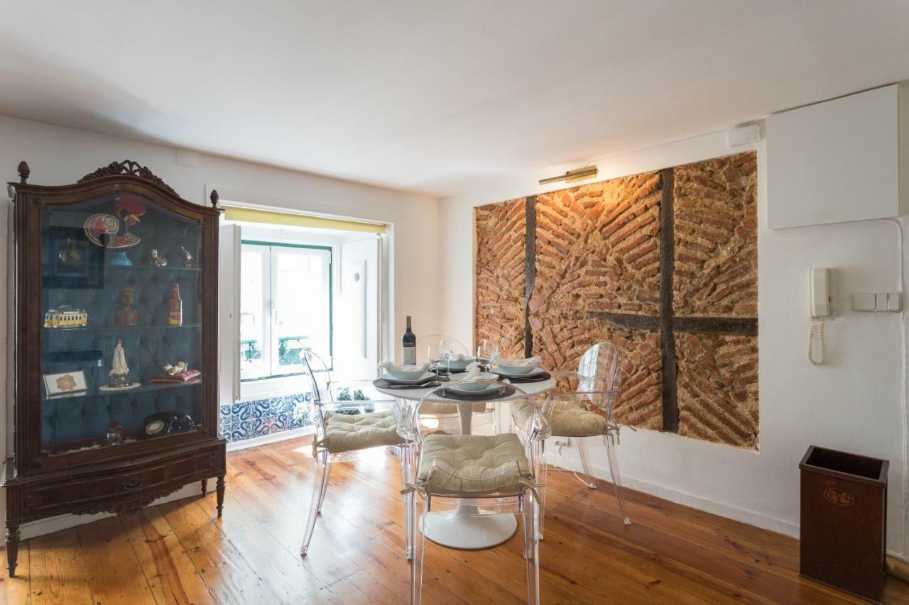 Charming Travessa Do Alcaide Apartment Lisbon