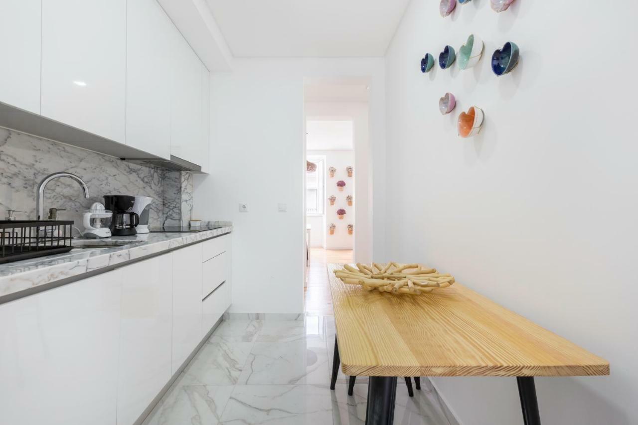 Apartment The Tile House 95 Lisbon