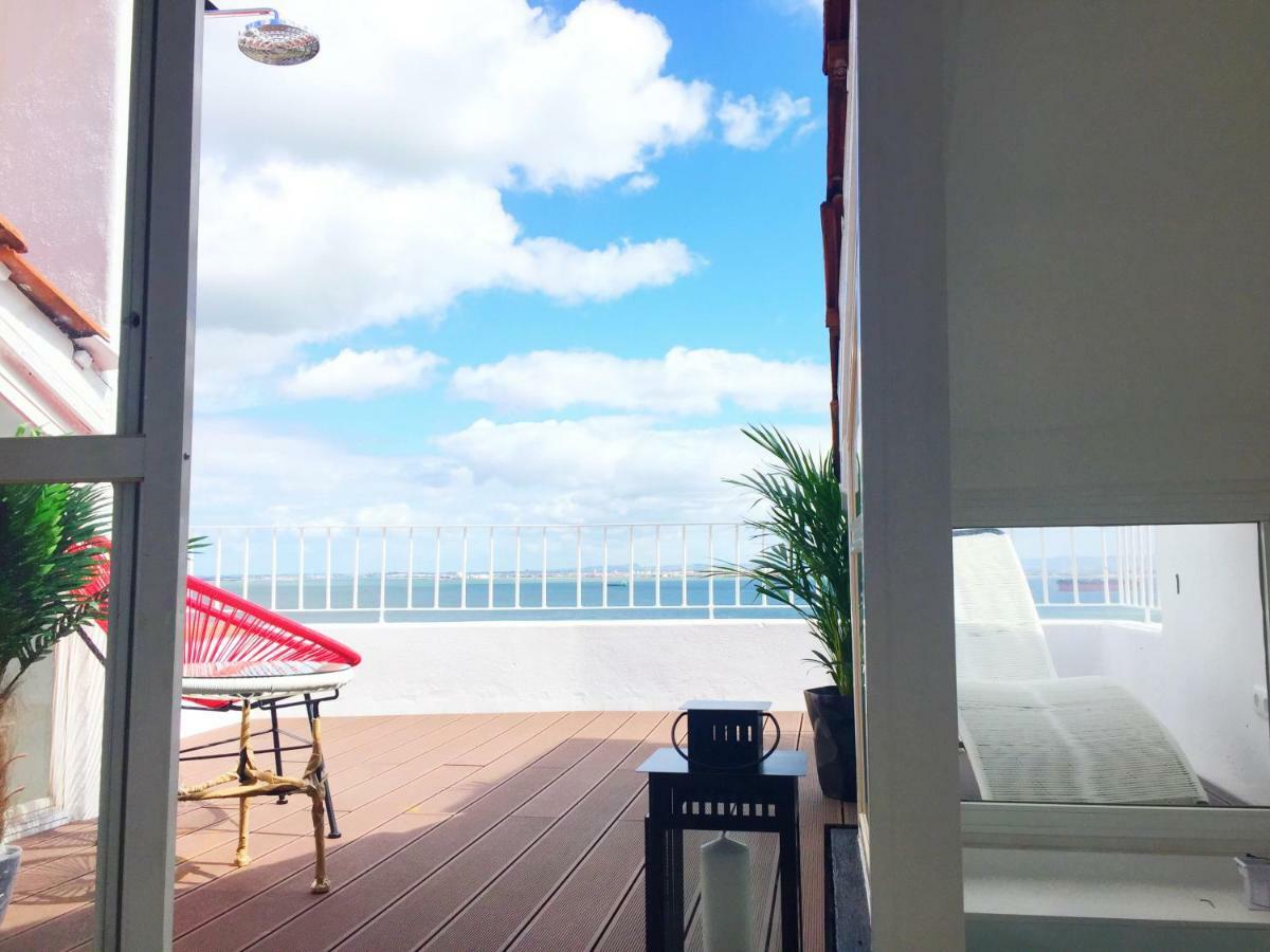 Apartamento Design With Rooftop Terrace And 180-degree River&city Views Lisboa