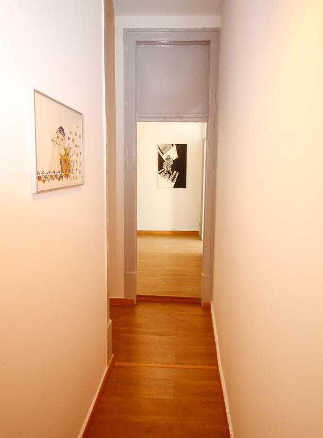 Pensao Rosinha Art Gallery House Lisbon