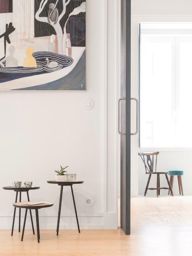 Awarded 3 Bedrooms Upscale Flat@chiado Bairro Alto Apartment Lisbon