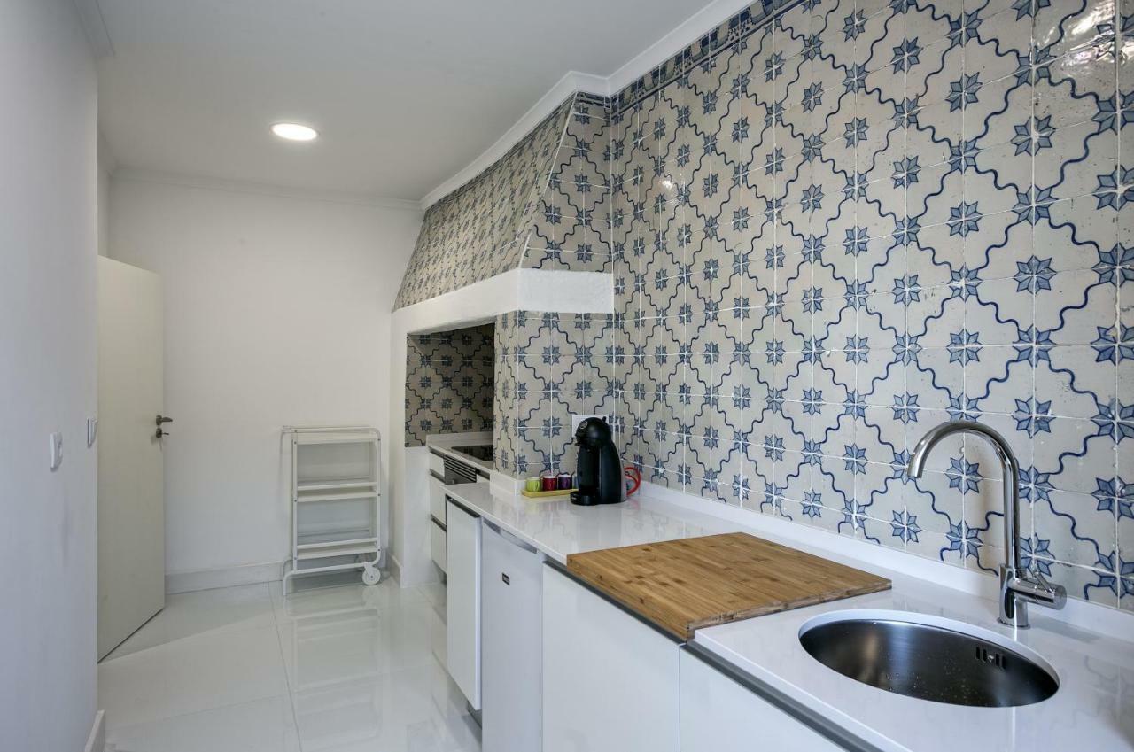 Hip Tailor Made Duplex Penthouse In Bairro Alto Apartment