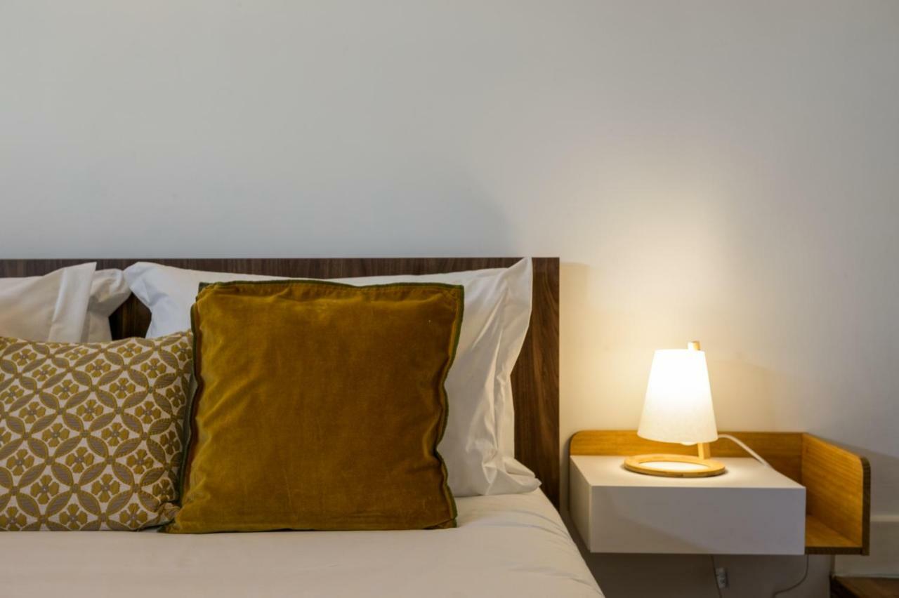 Hip Tailor Made Duplex Penthouse In Bairro Alto Apartment