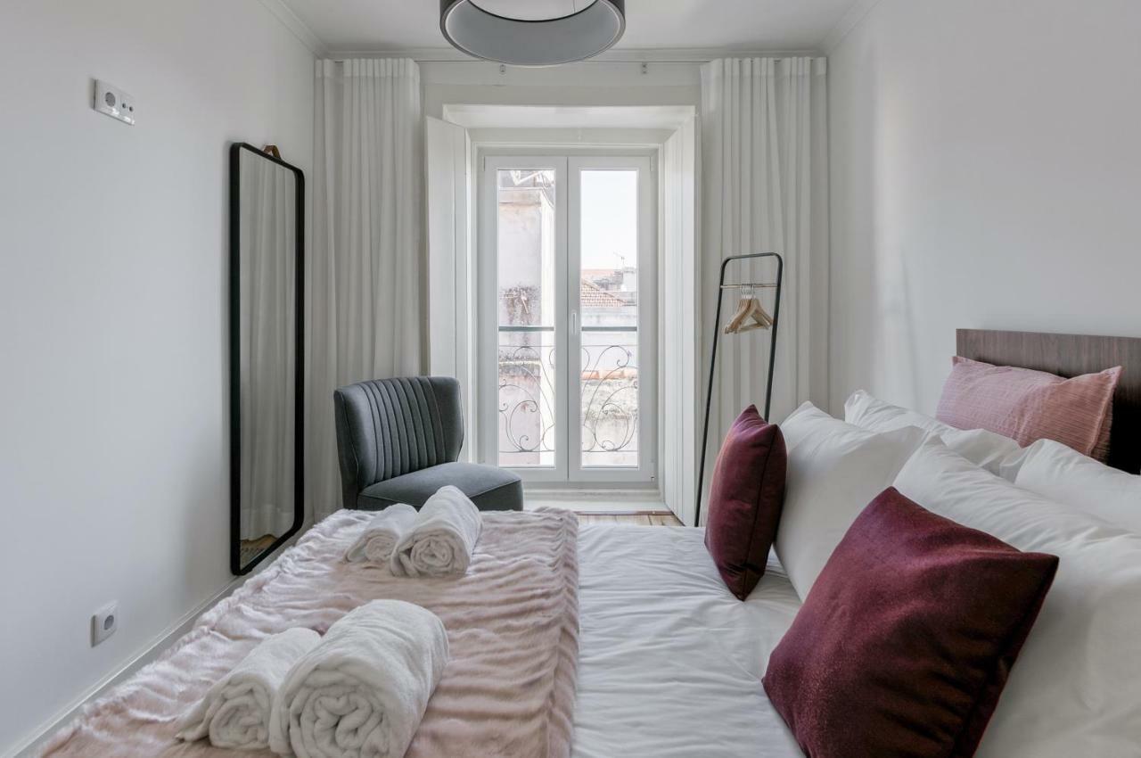 Hip Tailor Made Duplex Penthouse In Bairro Alto Apartment Lisbon