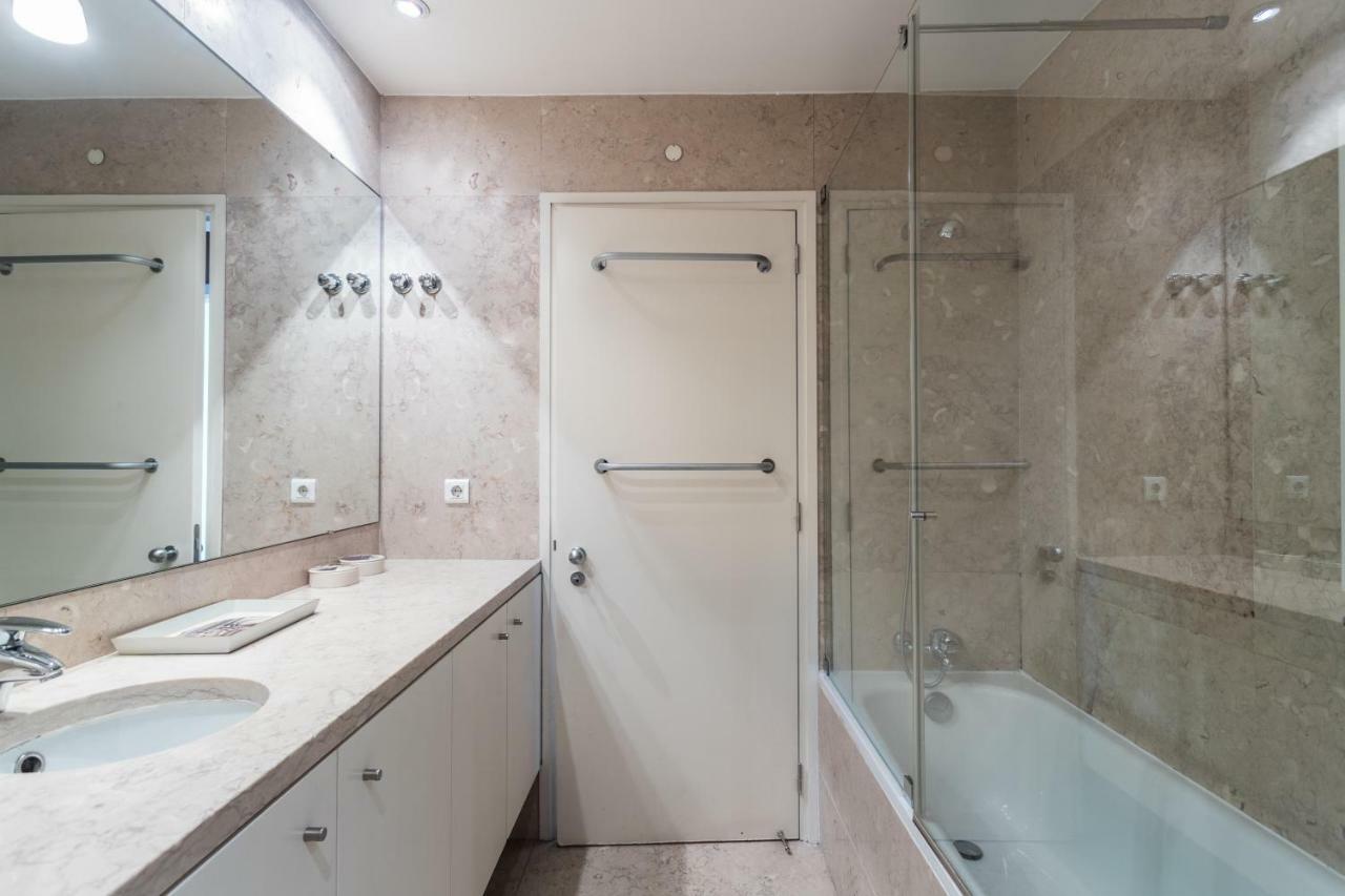 Apartment Flh Chiado Design Flat *