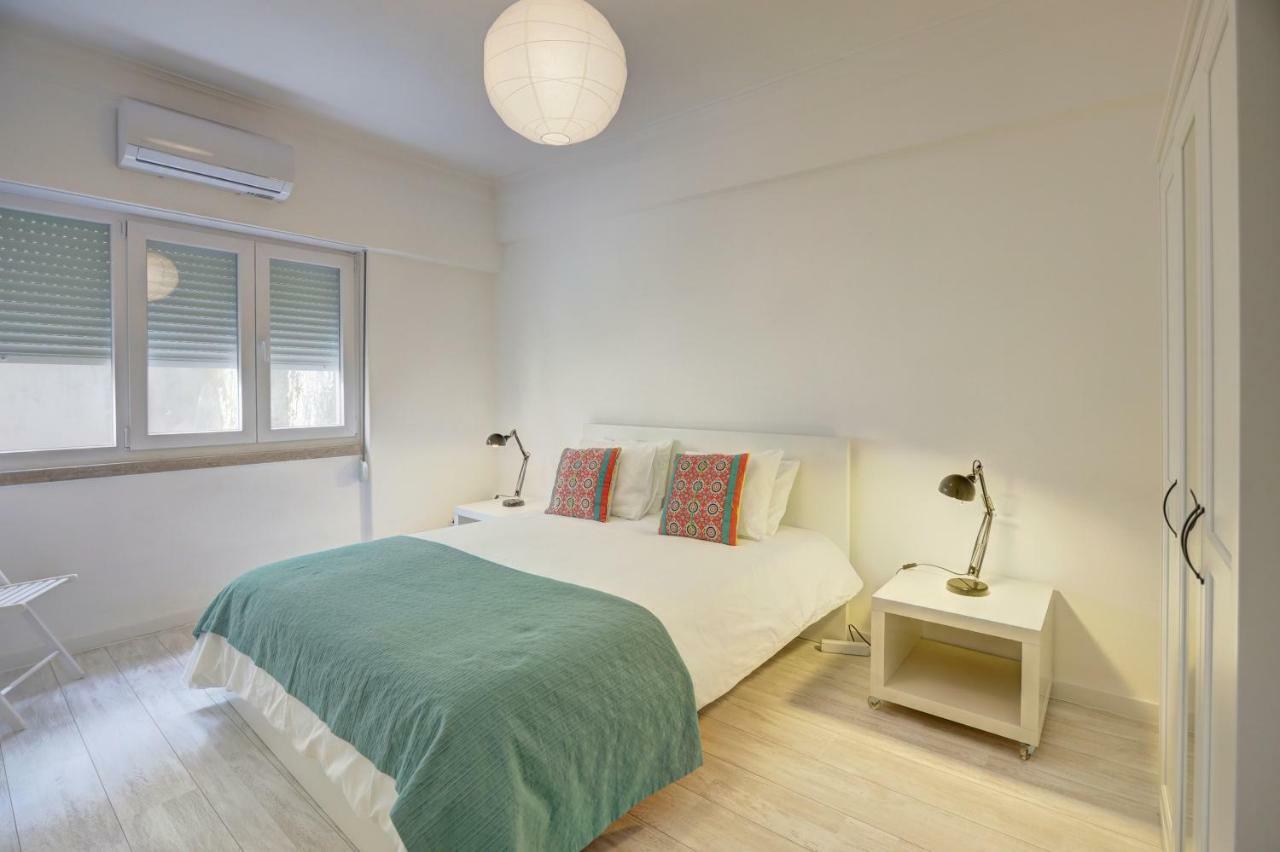 Apartment Mouraria House And Quiet With A Balcony Lisbon
