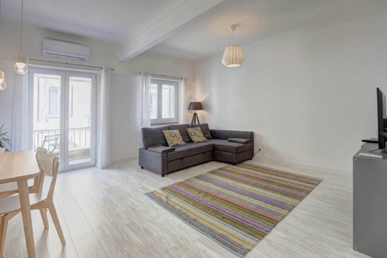 Mouraria House And Quiet With A Balcony Lisbon