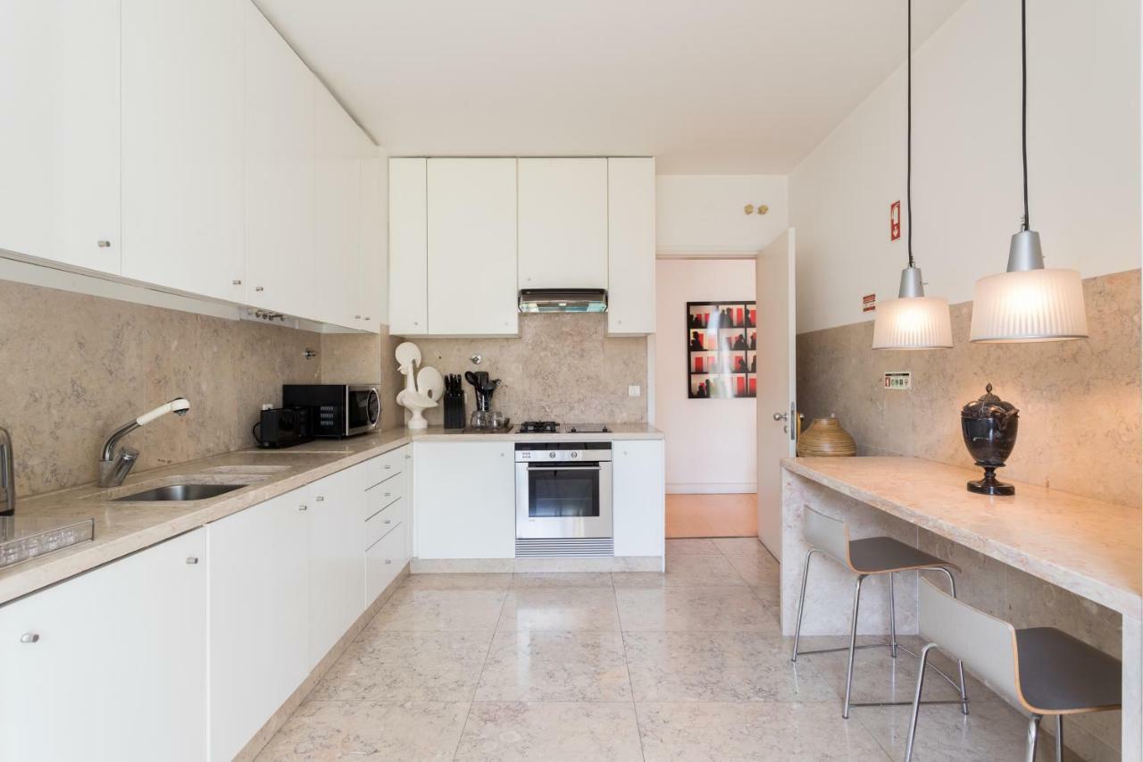 Flh Chiado Design Flat Apartment Lisbon