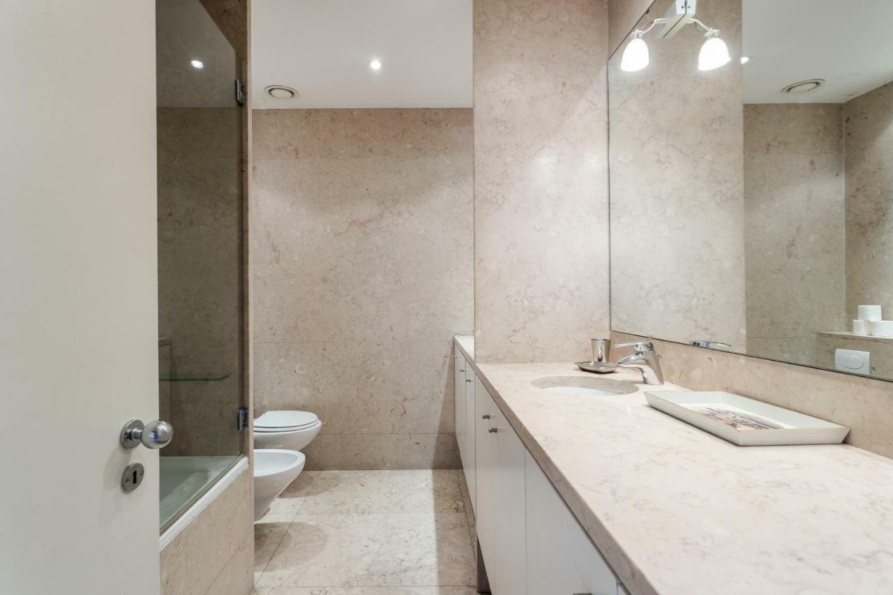Flh Chiado Design Flat Apartment Lisbon