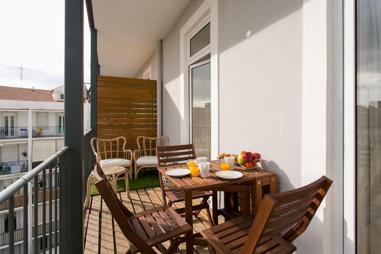Altido Elegant Deluxe & Altido Luxurious 3-bedroom Apt With Terrace In Intendente