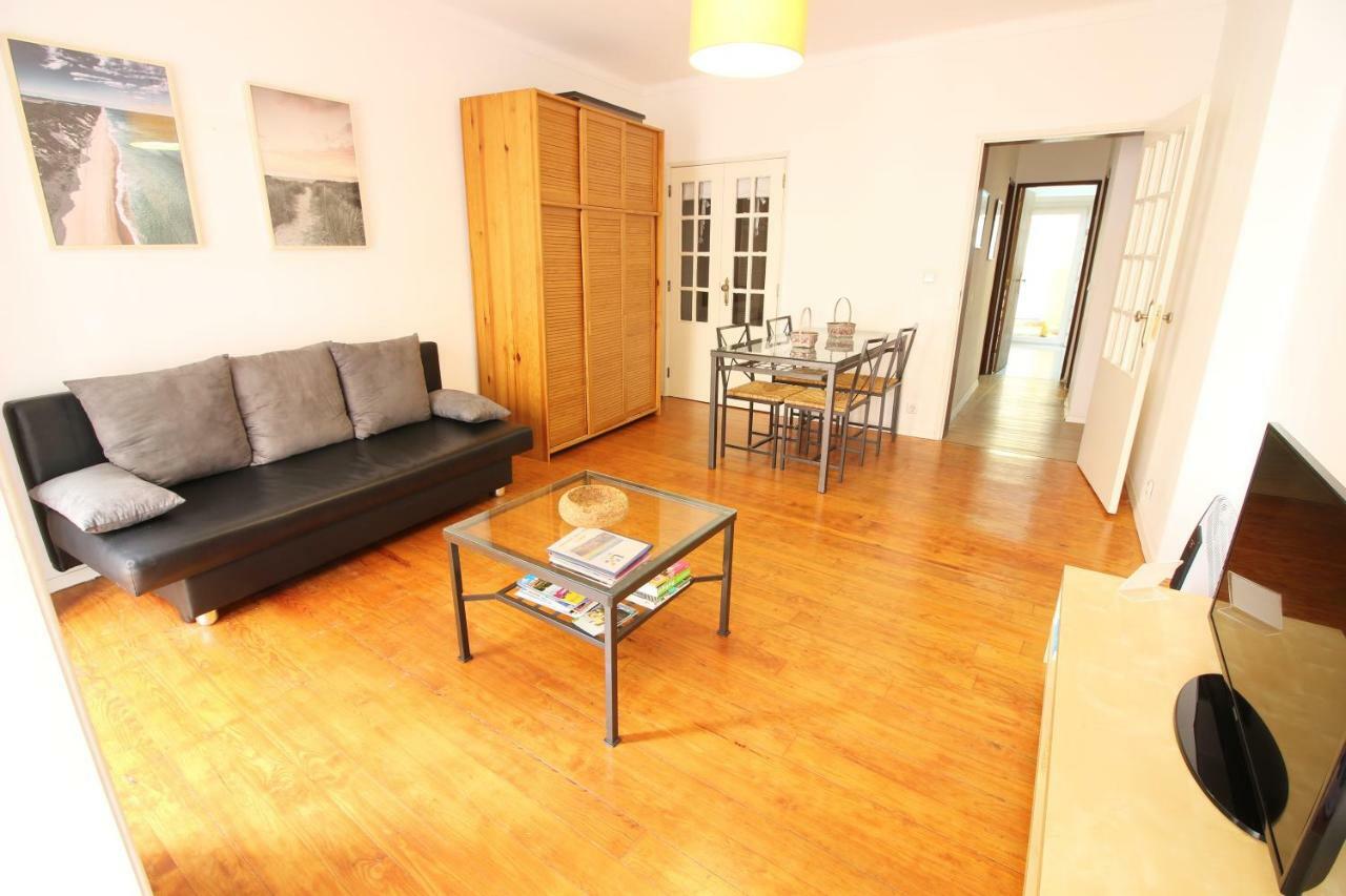 Center Two Bedroom & Terrace Apartment