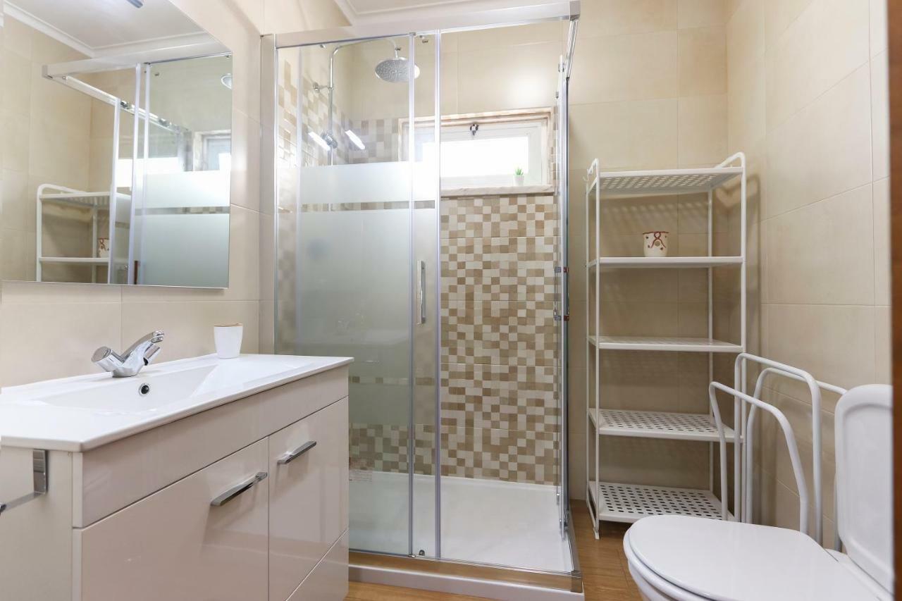 Charming - Sonias Guest house *