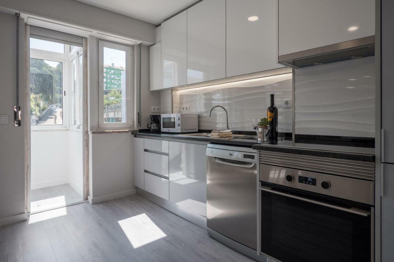 Rent4rest Sao Bento Charming Apartment