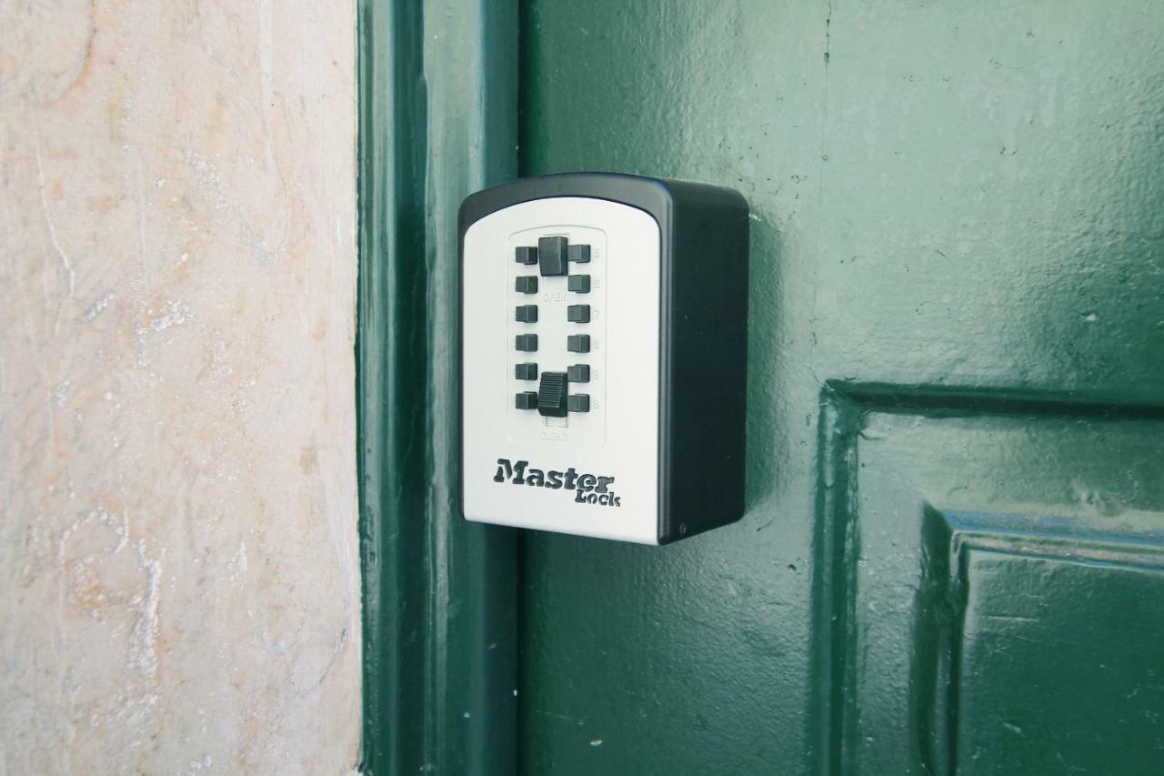 Guest house In Marechal Saldanha 3rd Floor