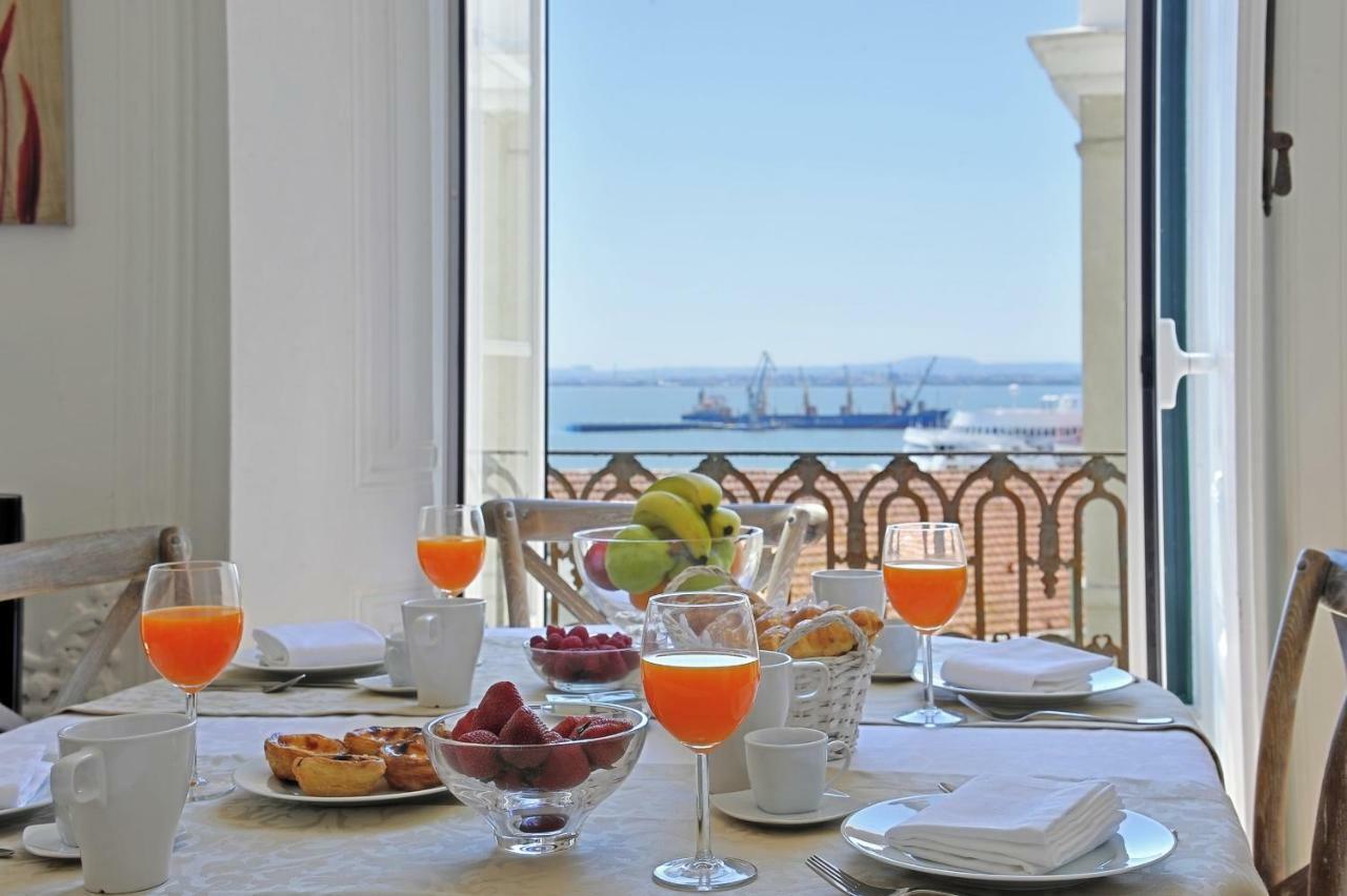 Localtraveling Alfama River View - Family Lisbon