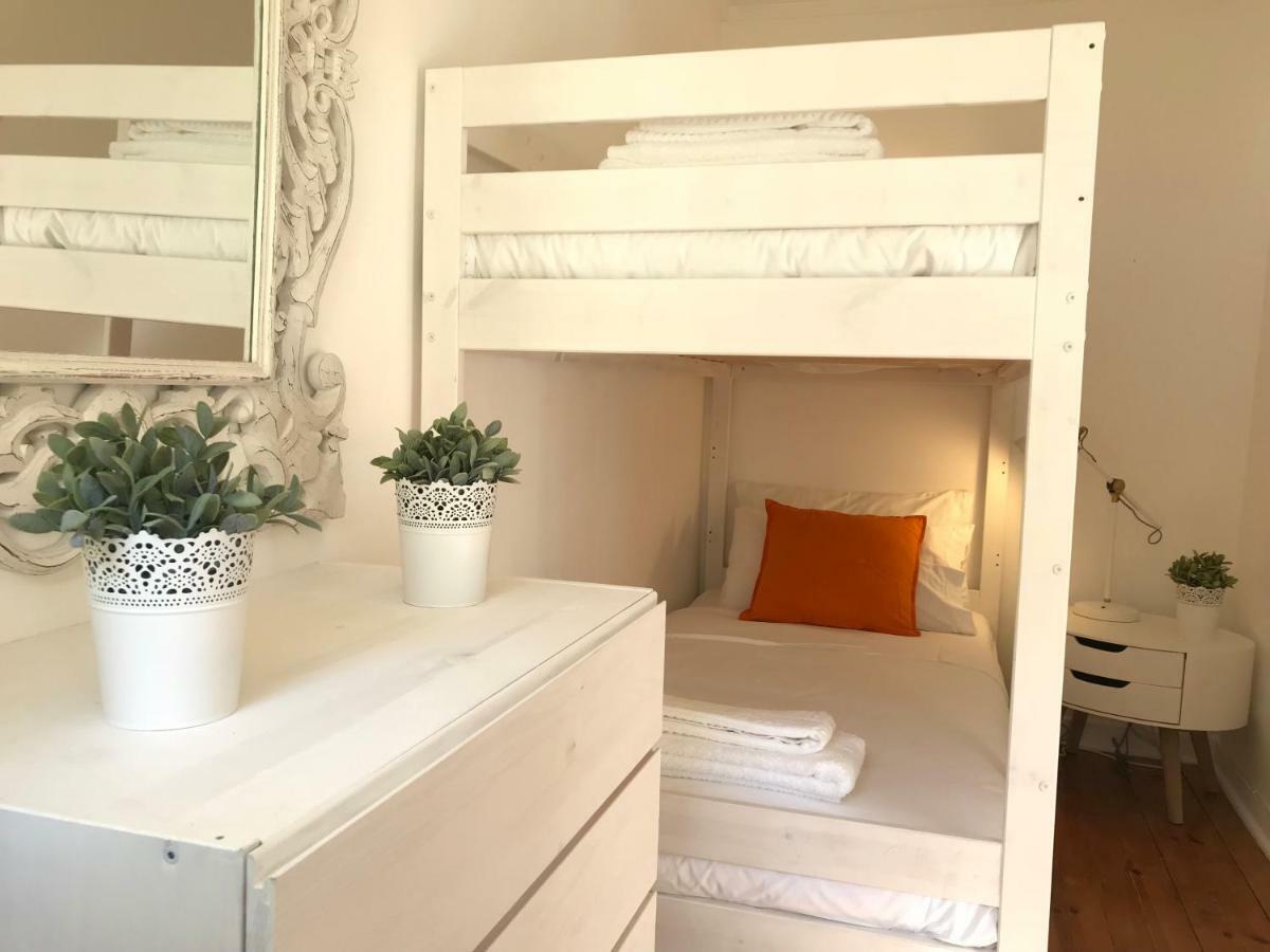 Santosweethome 2 * Lisbon