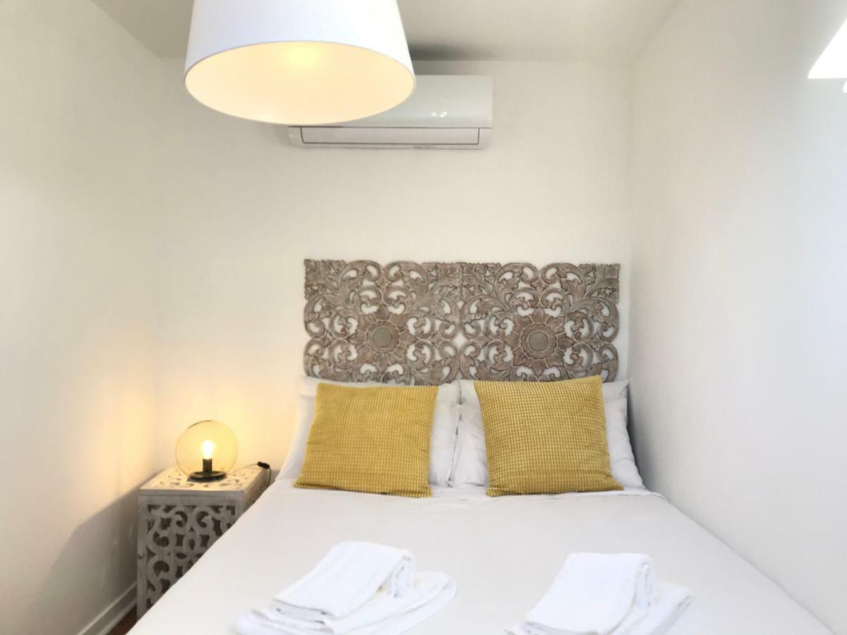 Apartment Santosweethome 2 *