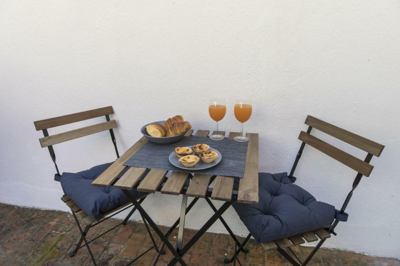 Apartment Traditional Duplex In Principe Real Lisbon