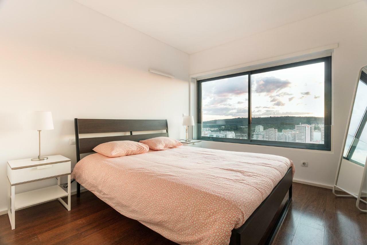 Apartment Skyscraper Riverview With Indoor Pool *